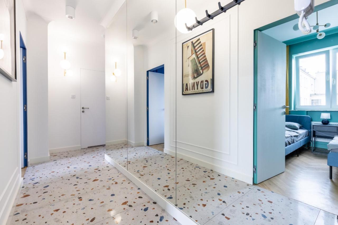 Blue Door Apartment, Swietojanska, Srodmiescie Гдыня Экстерьер фото